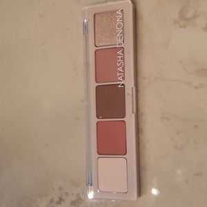 Eyeshadow Palette